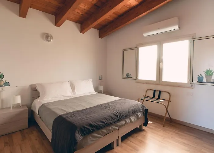 公寓 Casale Carolea Sarrotino